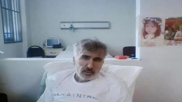 Saakaşvili təqsirli bilindi - 3 milyon ödəməlidir