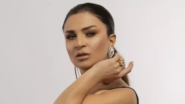 Aynur Dadaşova xəstəxanadan VİDEOsunu paylaşdı