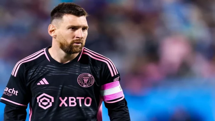 Messi karyerası ilə bağlı qərarını verdi