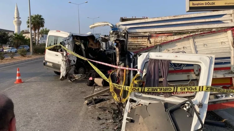 Türkiyədə ağır QƏZA: 3 ölü, 16 yaralı