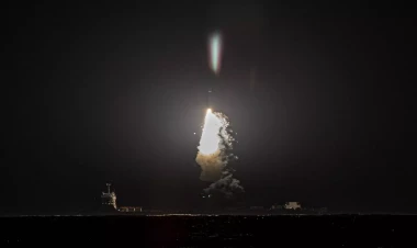 Çin yeni peykini orbitə çıxardı - Təbii fəlakətləri əvvəldən biləcəklər