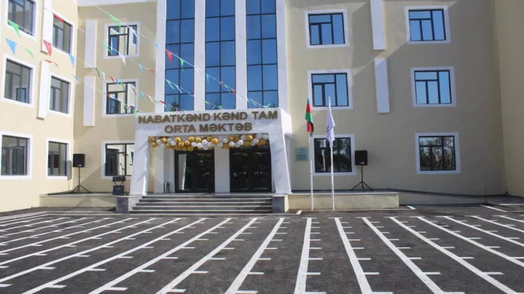 Heydər Əliyev Fondu tərəfindən Saatlının ucqar kəndində yeni məktəb binası inşa olunub - FOTO