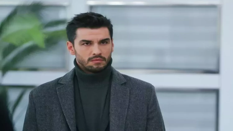 Türkiyəli aktyora ağır itki - FOTO