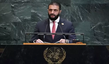 Şara BMT kürsüsündə: Suriyaya tətbiq olunan sanksiyalar aradan qaldırılmalıdır