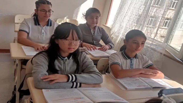 Naxçıvanda Arzuya çevrilən koreyalı şagird Kim Samonq: “Buraları sevirəm” - FOTOlar