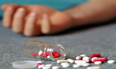 Bakıda 21 yaşlı qız dərmandan zəhərlənərək ölüb