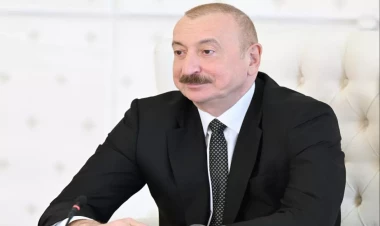 Azərbaycan Prezidenti: Azərbaycanın əlverişli coğrafi mövqeyi ölkəmizi regional iqtisadi siyasətin strateji mərkəzinə çevirir