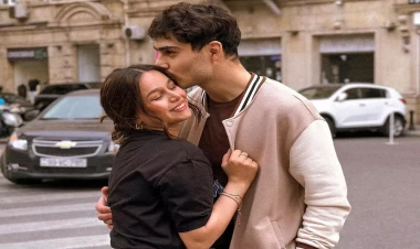 Bloger cütlüyün reklam etdiyi şirkətdə milyonlar itirildi - FOTO