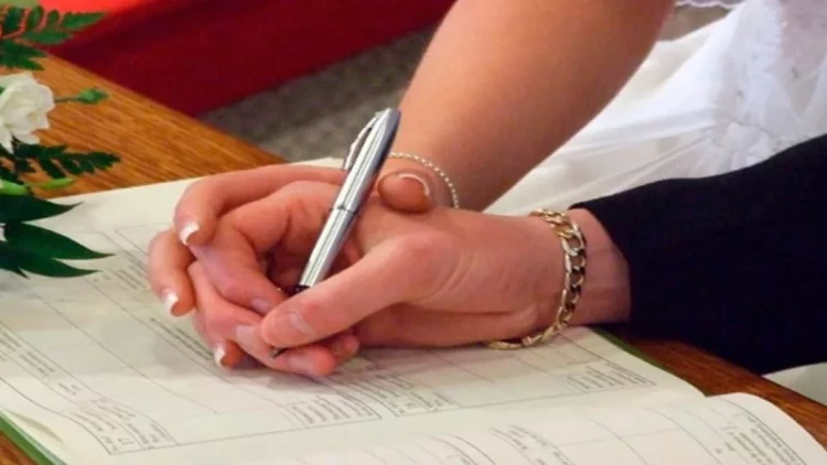 Şamaxıda 15 yaşlı qız nişanlanır? - DİN araşdırır