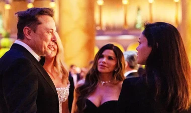 Mask ilk dəfə xanımı ilə - FOTOlar