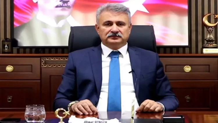 Türkiyədə daha bir bələdiyyə sədri saxlanıldı - FOTO