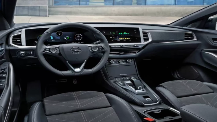 756 min avtomobil geri çağırılır - Yolda alışa bilər