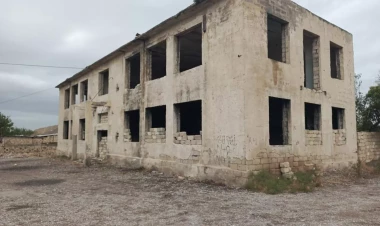 Bağa baxmadılar, dağ oldu - Qaradağdakı keçmiş bağça indi zibilliyə çevrilib - FOTO