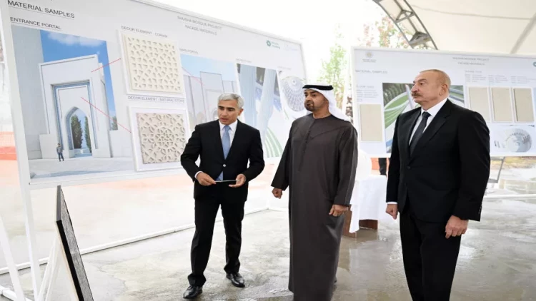 İlham Əliyev və Birləşmiş Ərəb Əmirliklərinin Prezidenti Yeni Şuşa məscidində tikinti işlərinin gedişi ilə tanış olublar - VİDEO - FOTO