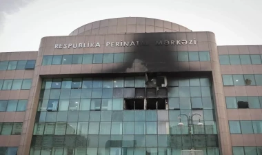 Həmin yanğınla bağlı təqsirləndirilən sabiq direktor məhkəmə dövründə ölkəni 2 dəfə tərk edib