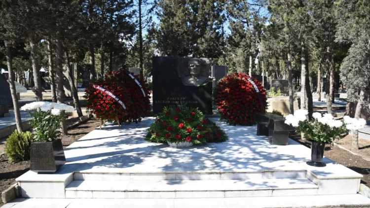 Azərbaycan xüsusi xidmət orqanlarının veteranları əfsanəvi kəşfiyyatçı Rzaqulu Quliyevin xatirəsini ehtiramla yad ediblər - FOTO