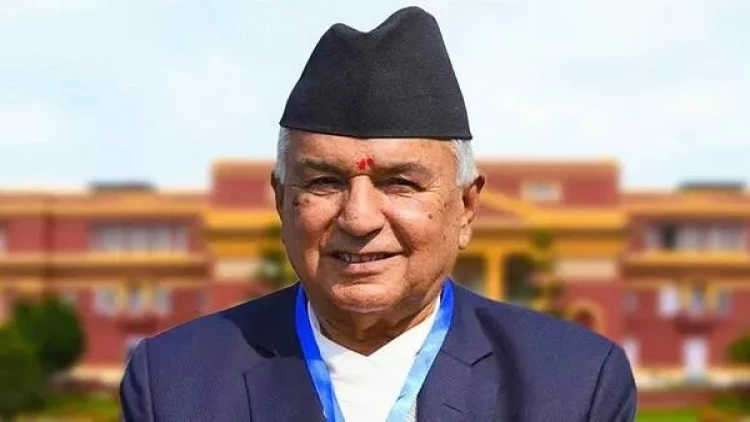 Nepal prezidenti istefa verdi