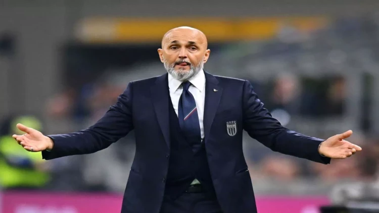 Luçano Spalletti qolundakı döymə nədir? - FOTO