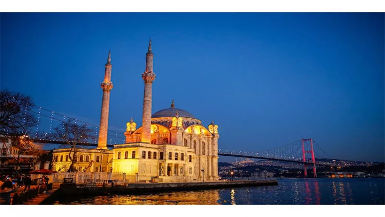 İstanbulda mitinq keçirmək qadağan edildi