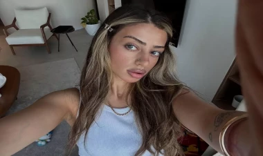 Alizade çimərlik geyimində FOTOlarını yaydı