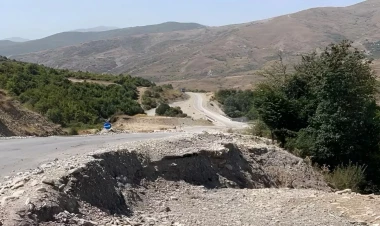 Dəmirçi-Lahıc avtomobil yolu çökdü