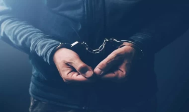 FHN-nin kapitanı vətəndaşları aldatmaqda təqsirləndirilir - 3 milyon manat