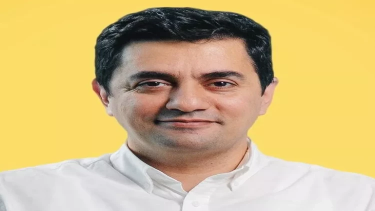 Bir fotosu ilə gündəm olmuşdu - Yüksək vəzifəyə təyin olunan Elgün Səmədov görün kim imiş - FOTO