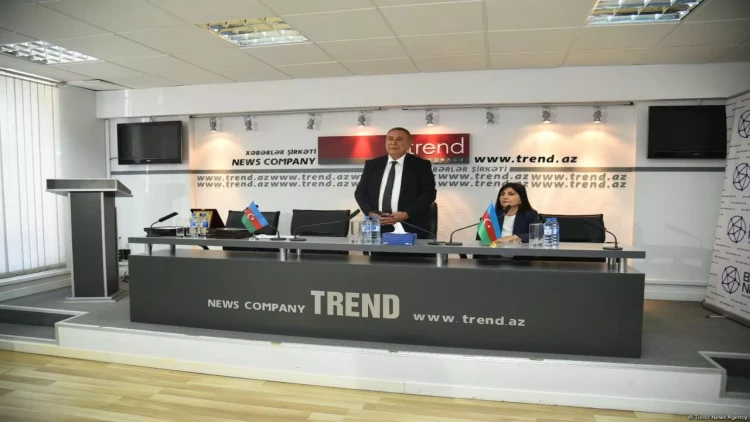 Mətbuat Şurası Trend İnformasiya Agentliyinin əməkdaşlarını 30 illik yubiley münasibətilə təltif edib - FOTO