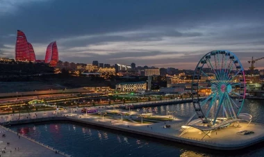 Bakı bulvarında DAVA -  tutulan var