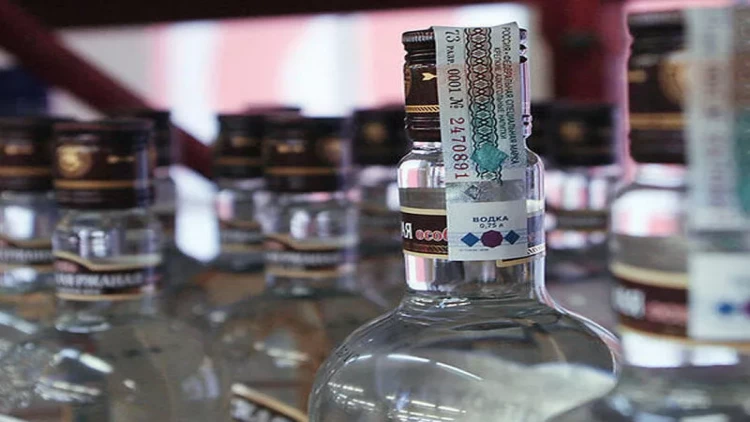 Azərbaycanda bu spirtli içki marketlərdən YIĞIŞDIRILDI:  insan həyatı üçün təhlükəlidir