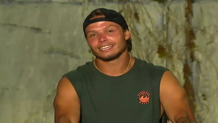 Türkiyəli məşhur aparıcı qəzaya düşdü - FOTO