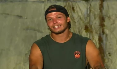 Türkiyəli məşhur aparıcı qəzaya düşdü - FOTO