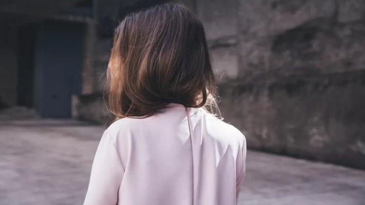 Zorakılığa məruz qalan 13 yaşlı qız nəzarətə götürüldü