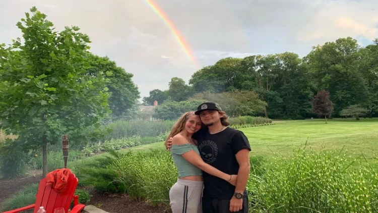 Maykl Ceksonun oğlu nişanlandı - FOTOlar