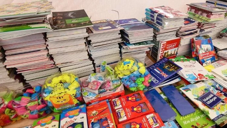 Məktəb bazarlığı neçəyə başa gəlir? - QİYMƏTLƏR