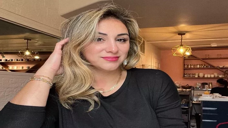 Azərbaycanlı aparıcı ilk dəfə hindistanlı əri ilə FOTOsunu yaydı