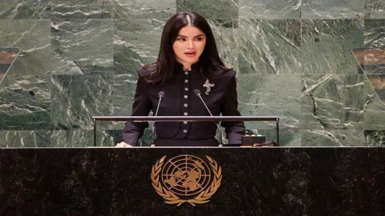 Saida Mirziyoyeva Mehriban Əliyevanı təbrik edib