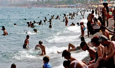 Dünyada məşhur kurortda 7 gənc BATDI