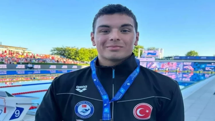 Azərbaycanlı idmançı dünya çempionu oldu