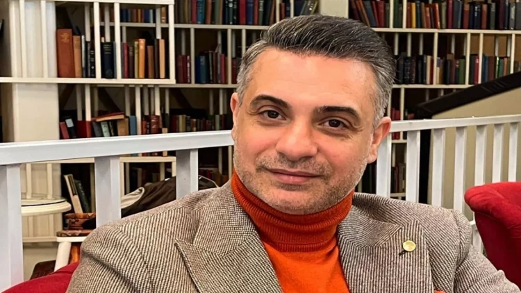 Rüfət Axundov bahalı maşın və nömrəsini paylaşdı - FOTO