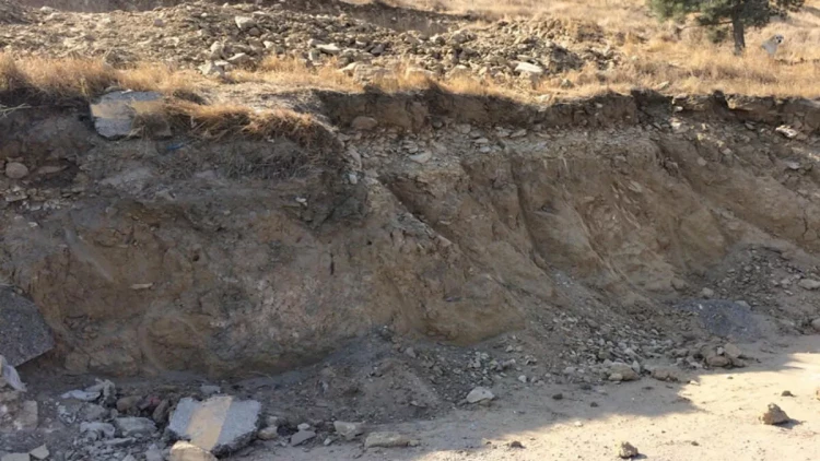 Azərbaycanda ölümlə nəticələnən torpaq uçqunu hadisəsinin TƏFƏRRÜATI - YENİLƏNİB