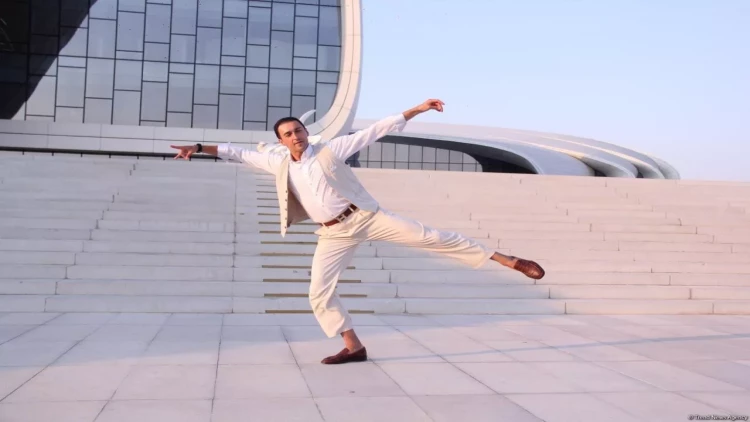 Müasir Bakının görməli yerləri fonunda rəqs sənəti – WADF - VİDEO