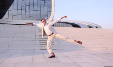 Müasir Bakının görməli yerləri fonunda rəqs sənəti – WADF - VİDEO