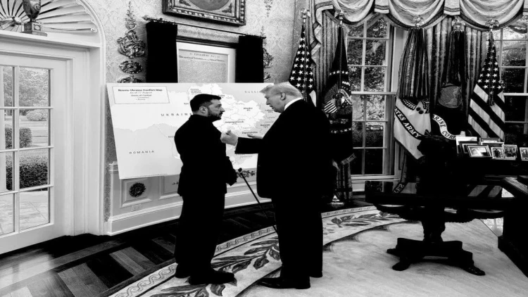 Trampın Zelenskiyə göstərdiyi xəritədə nələr var? - FOTO