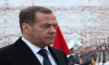 Medvedev görüşün ilkin nəticələrini açıqladı