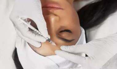 Səhiyyə Nazirliyindən botoks və dolğularla bağlı XƏBƏRDARLIQ