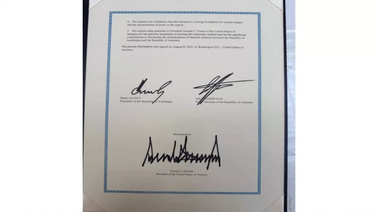 Tarixi Bəyannamənin FOTOsu