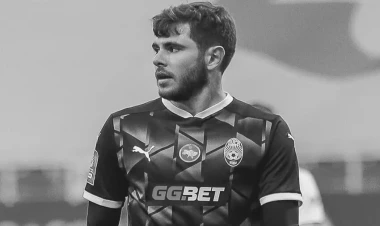 Tanınmış futbolçu vəfat etdi