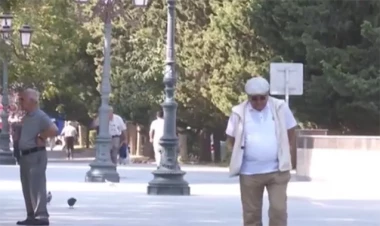 Bakıda yayılan xoşagəlməz qoxunun səbəbi nədir? - VİDEO