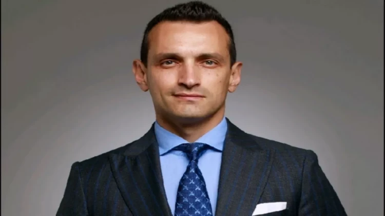 Fərhad Pərvizi etdiyi çıxışlara görə işdən çıxarılıb? - YENİLƏNİB